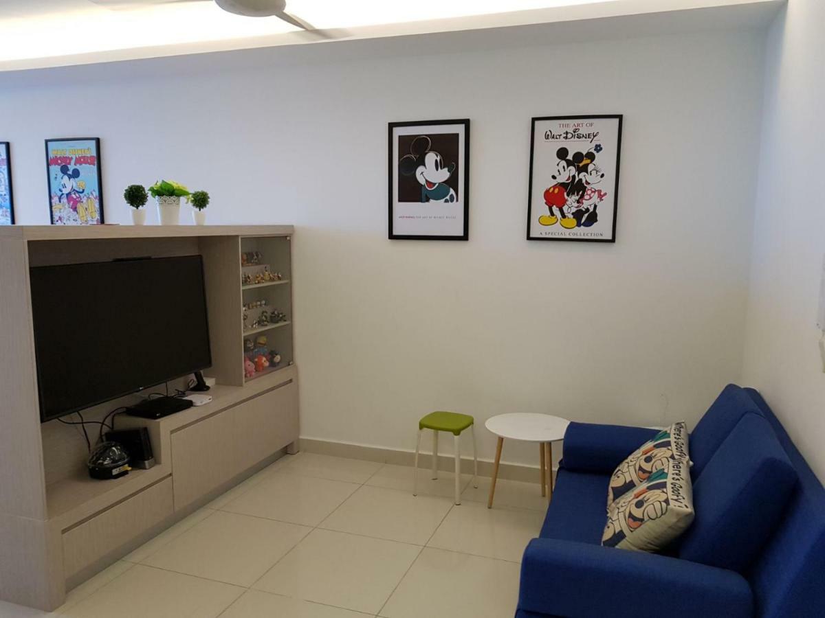 1-4pax Mickey Mouse 1bedrm At Puteri Harbour, Teega Suite, Legoland, Lego, Iskandar *